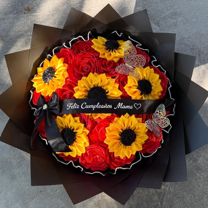 Rose & Sunflower Luxe Bouquet